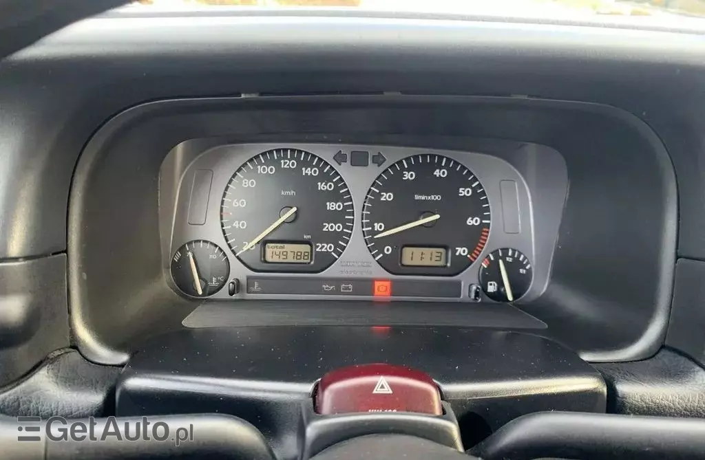 VOLKSWAGEN Vento 