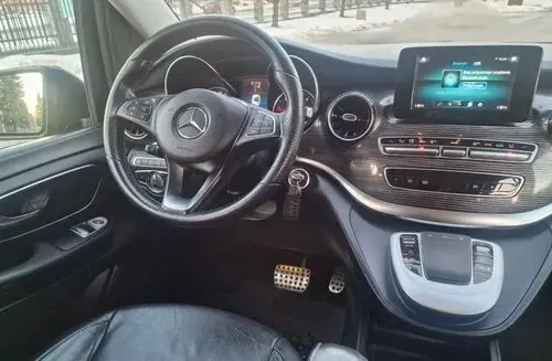 MERCEDES-BENZ Klasa V 