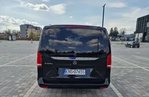 MERCEDES-BENZ Klasa V 