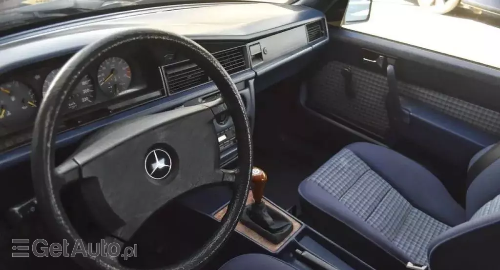 MERCEDES-BENZ W 201 (190) 