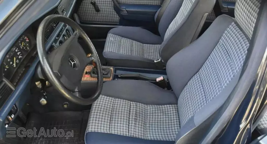 MERCEDES-BENZ W 201 (190) 