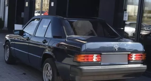 MERCEDES-BENZ W 201 (190) 