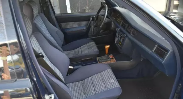 MERCEDES-BENZ W 201 (190) 