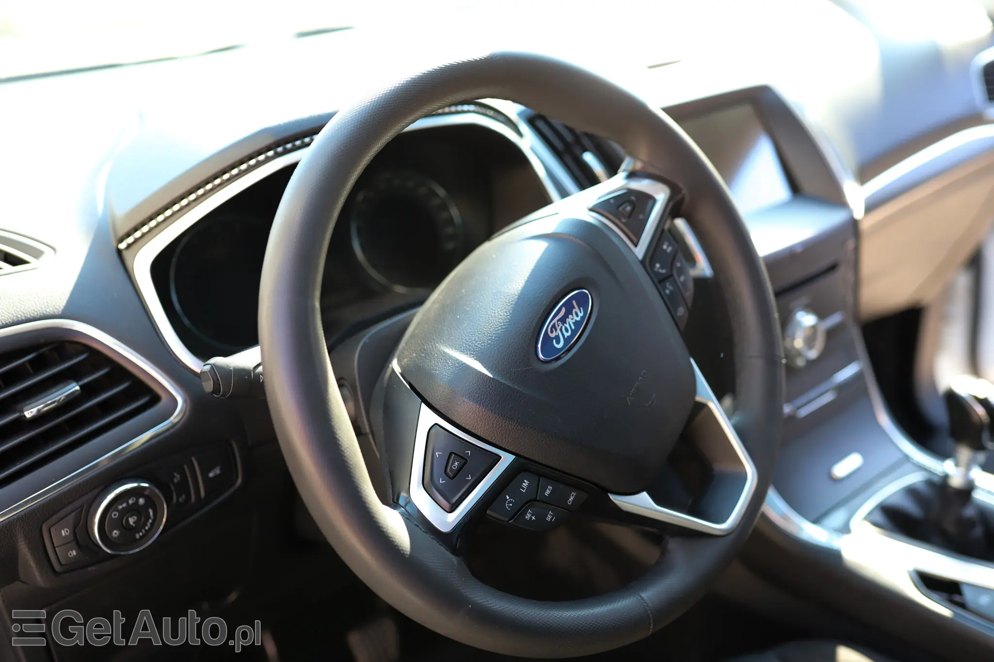 FORD S-Max Titanium