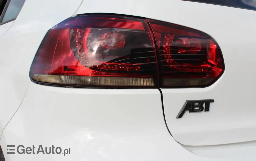 VOLKSWAGEN Golf 2.0 TDI DPF DSG GTD