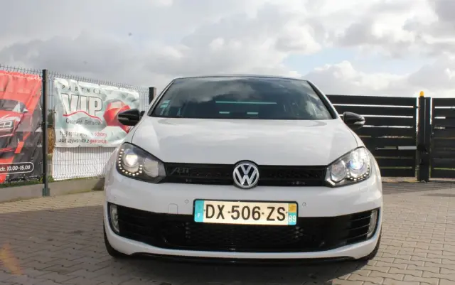 VOLKSWAGEN Golf 2.0 TDI DPF DSG GTD