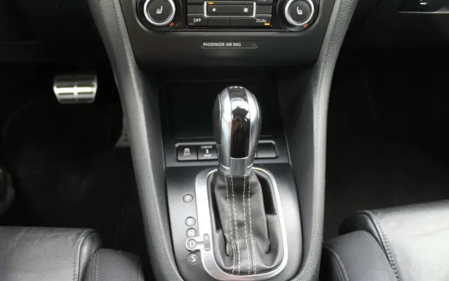 VOLKSWAGEN Golf 2.0 TDI DPF DSG GTD
