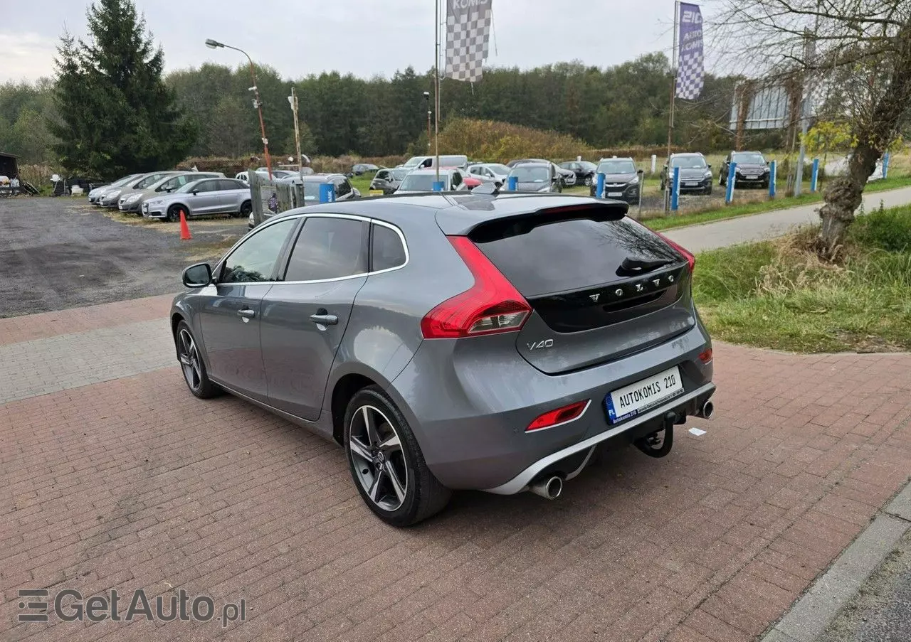 VOLVO V40 D2 RDesign
