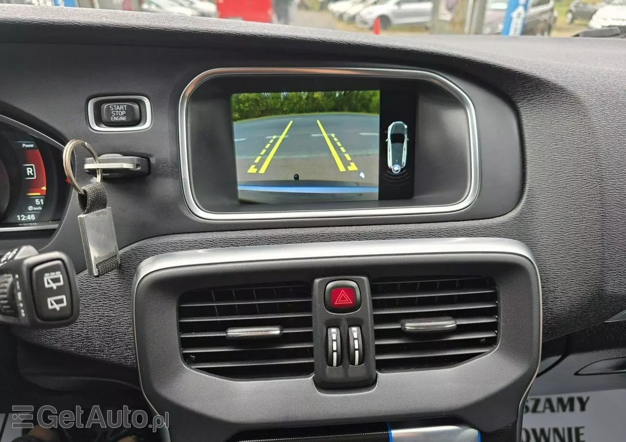 VOLVO V40 D2 RDesign