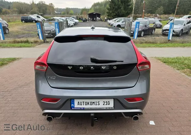 VOLVO V40 D2 RDesign