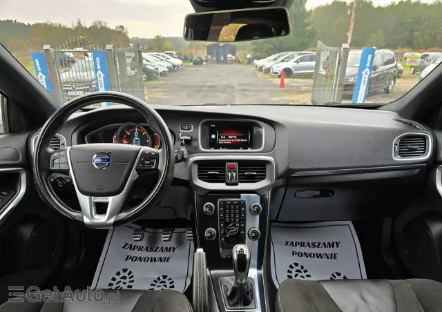 VOLVO V40 D2 RDesign