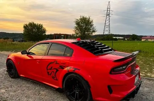 DODGE Charger 