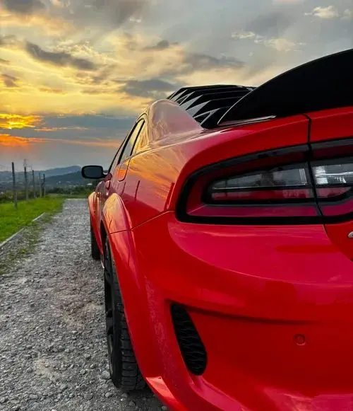 DODGE Charger 