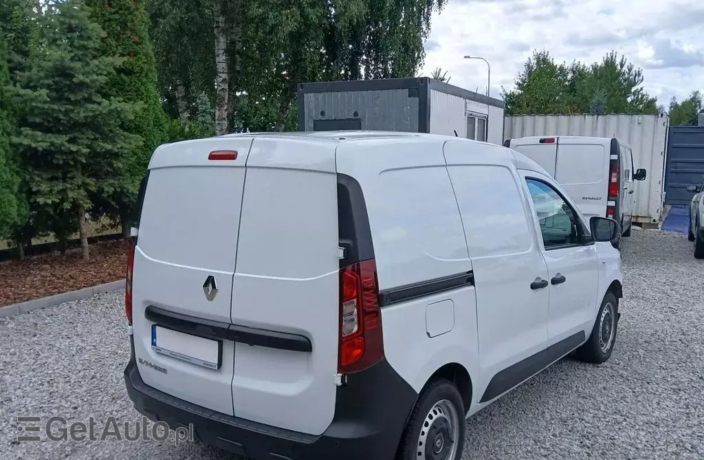 RENAULT Express 