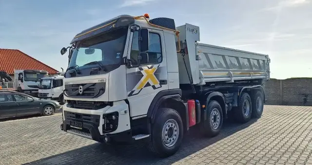 VOLVO Fmx 410 8x4 Kiper Hydroburta Wywrot Nowe Opony 