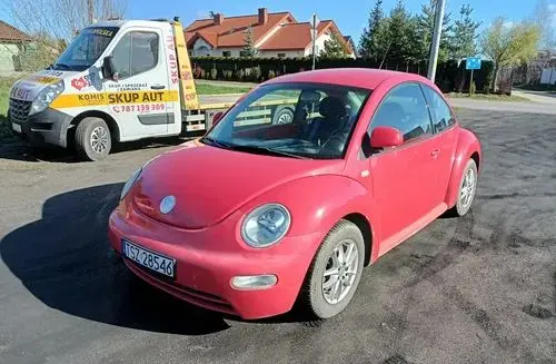 VOLKSWAGEN New Beetle 