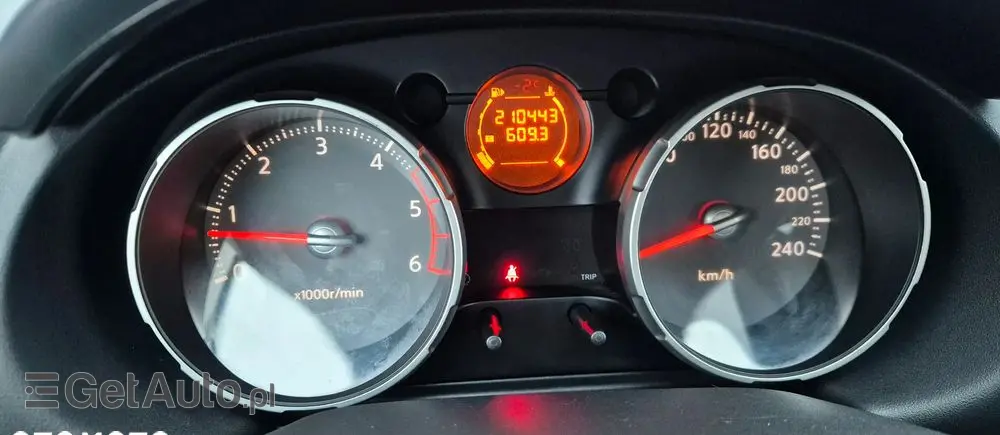 NISSAN Qashqai+2 2.0 dCi DPF acenta