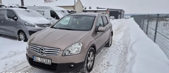 NISSAN Qashqai+2 2.0 dCi DPF acenta