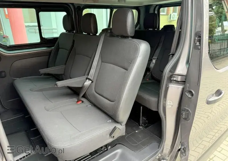 RENAULT Trafic ENERGY Grand Combi Expression