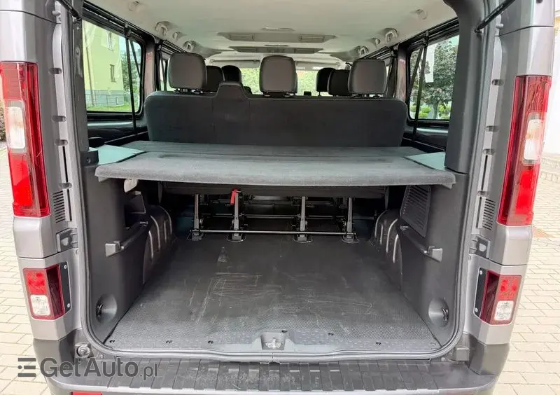 RENAULT Trafic ENERGY Grand Combi Expression