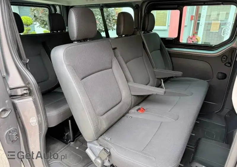 RENAULT Trafic ENERGY Grand Combi Expression