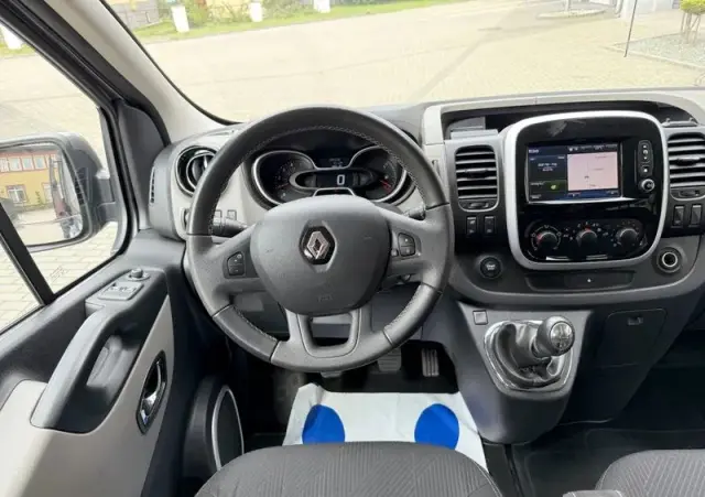 RENAULT Trafic ENERGY Grand Combi Expression