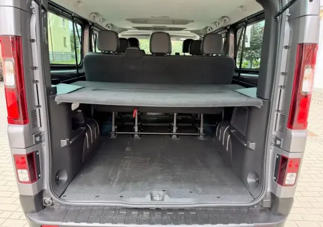 RENAULT Trafic ENERGY Grand Combi Expression