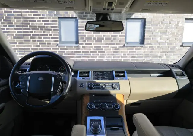 LAND ROVER Range Rover Sport S 3.0SD V6 HSE