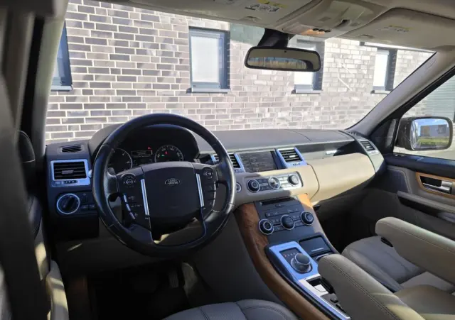 LAND ROVER Range Rover Sport S 3.0SD V6 HSE