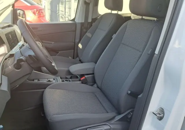 VOLKSWAGEN Caddy 2.0 TDI DSG