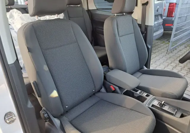 VOLKSWAGEN Caddy 2.0 TDI DSG