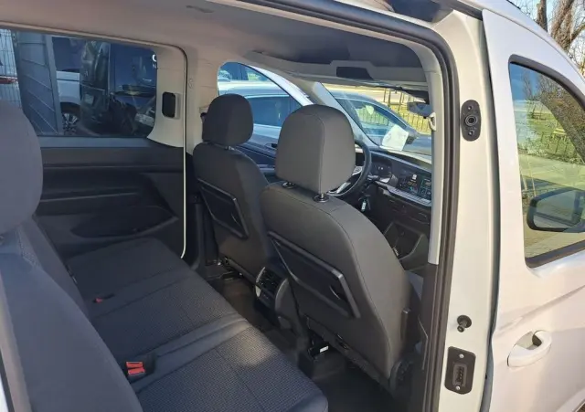 VOLKSWAGEN Caddy 2.0 TDI DSG