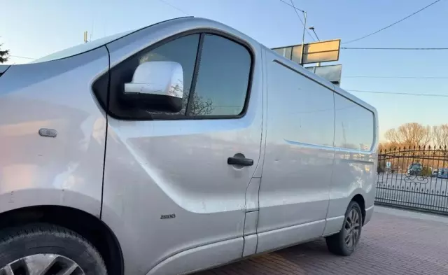 OPEL Vivaro 