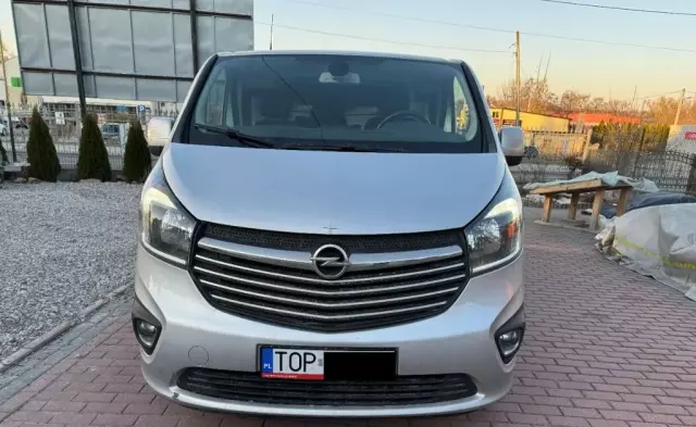 OPEL Vivaro 