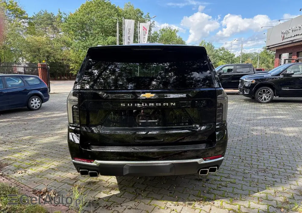 CHEVROLET Suburban 