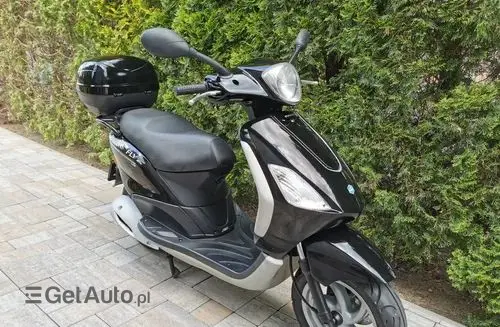 PIAGGIO FLY 125 