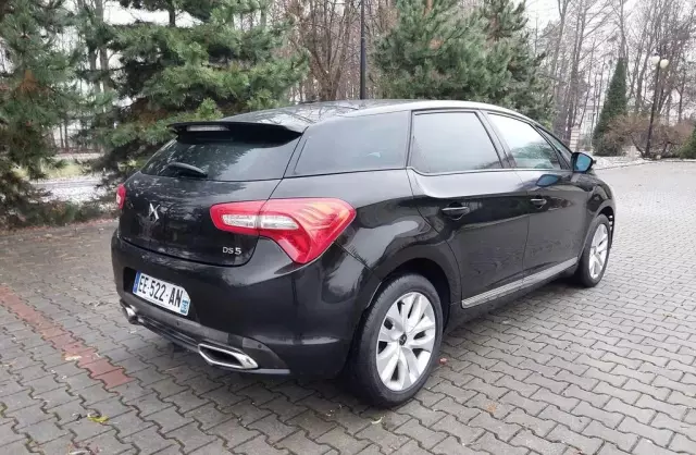 CITROEN DS5 