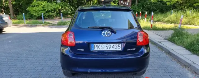 TOYOTA Auris 