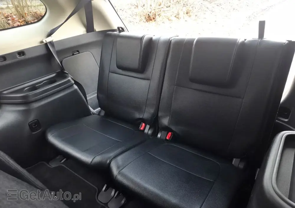 MITSUBISHI Outlander 2.2 DI-D 4WD Plus