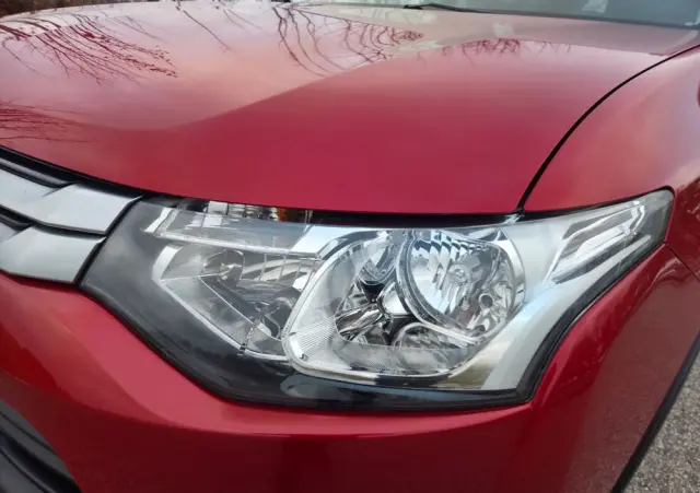 MITSUBISHI Outlander 2.2 DI-D 4WD Plus