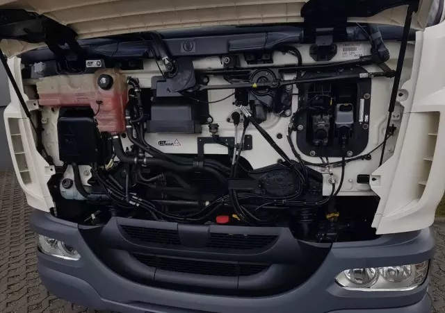 DAF 16T LF 230 WINDA CHŁODNIA 16EP 6,60x2,48x2,39 KLIMA IZOTERMA MROŹNIA 