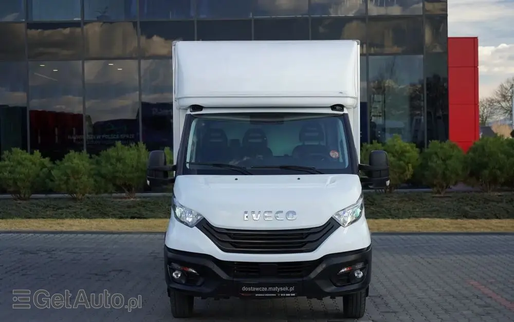 IVECO DAILY 35-160 / KONTENER 4,2 M / WINDA / BLIŹNIAK   DMC: 3500 KG /  2022 