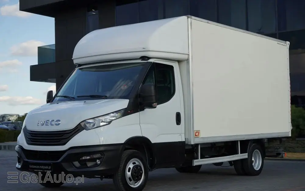 IVECO DAILY 35-160 / KONTENER 4,2 M / WINDA / BLIŹNIAK   DMC: 3500 KG /  2022 