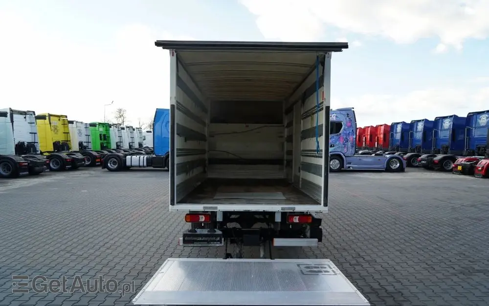 IVECO DAILY 35-160 / KONTENER 4,2 M / WINDA / BLIŹNIAK   DMC: 3500 KG /  2022 