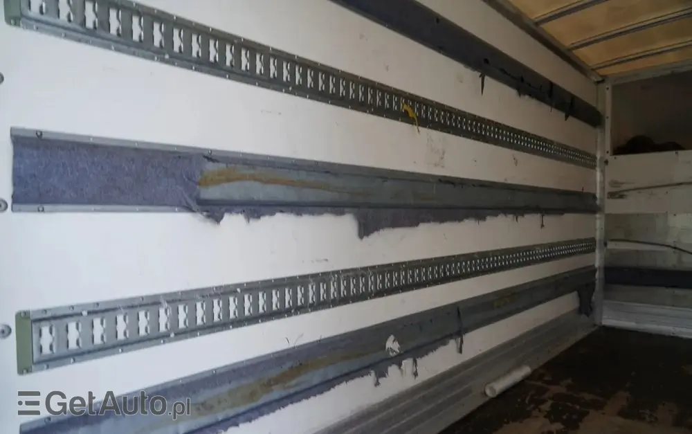 IVECO DAILY 35-160 / KONTENER 4,2 M / WINDA / BLIŹNIAK   DMC: 3500 KG /  2022 