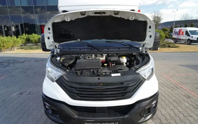 IVECO DAILY 35-160 / KONTENER 4,2 M / WINDA / BLIŹNIAK   DMC: 3500 KG /  2022 