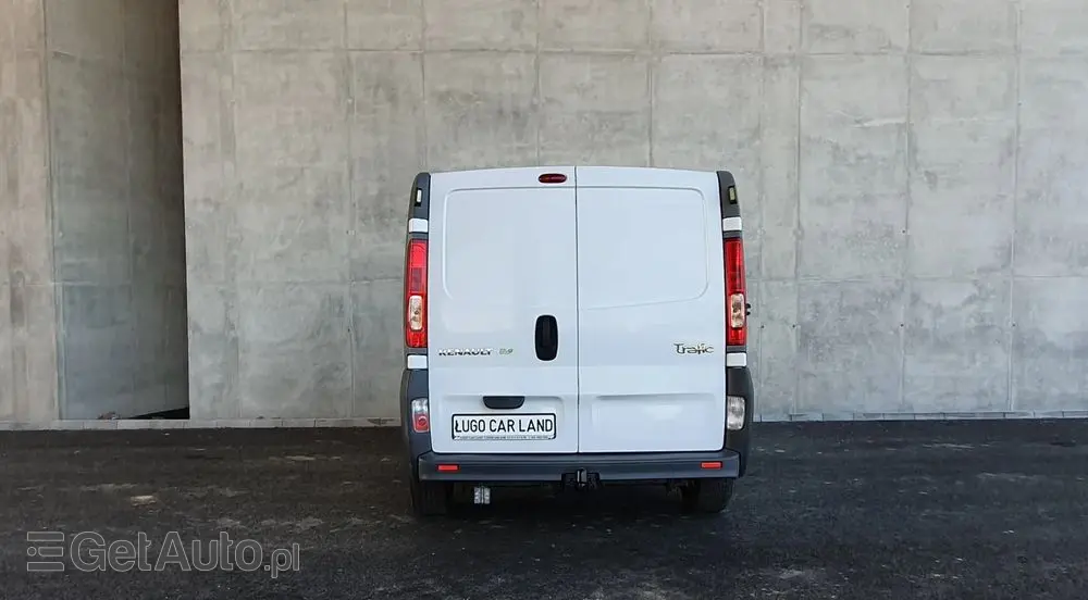 RENAULT Trafic 