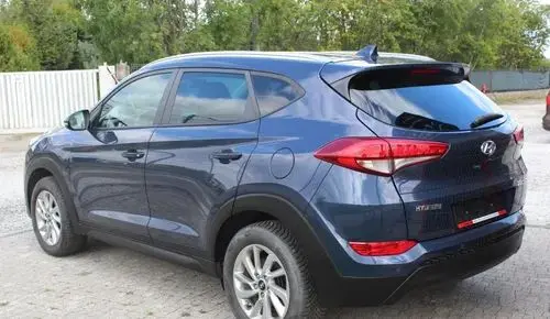 HYUNDAI Tucson 