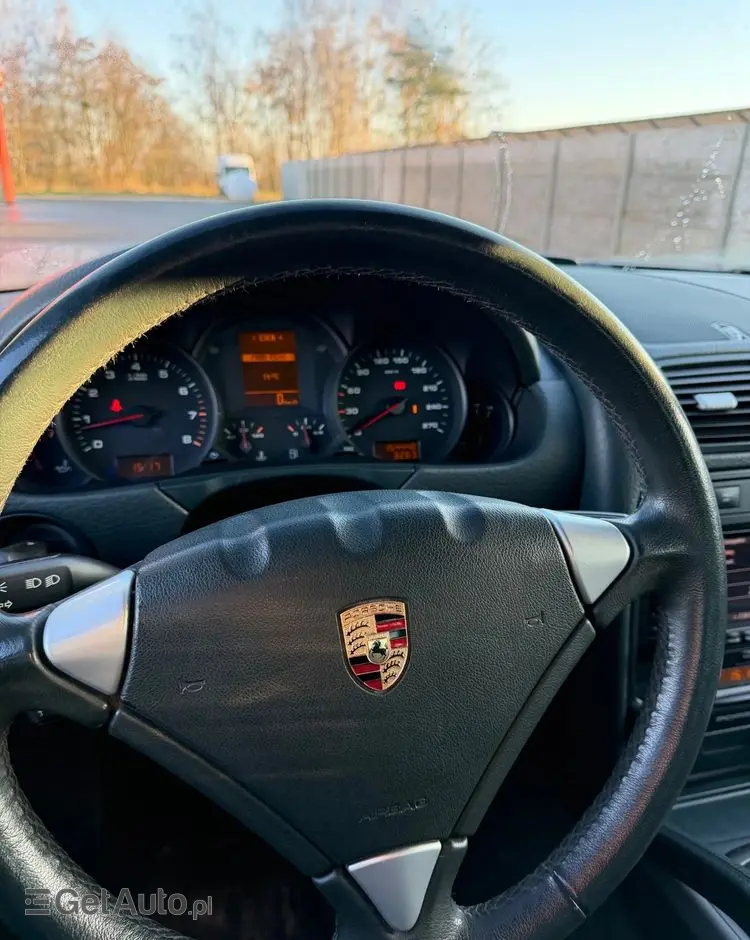 PORSCHE Cayenne Standard