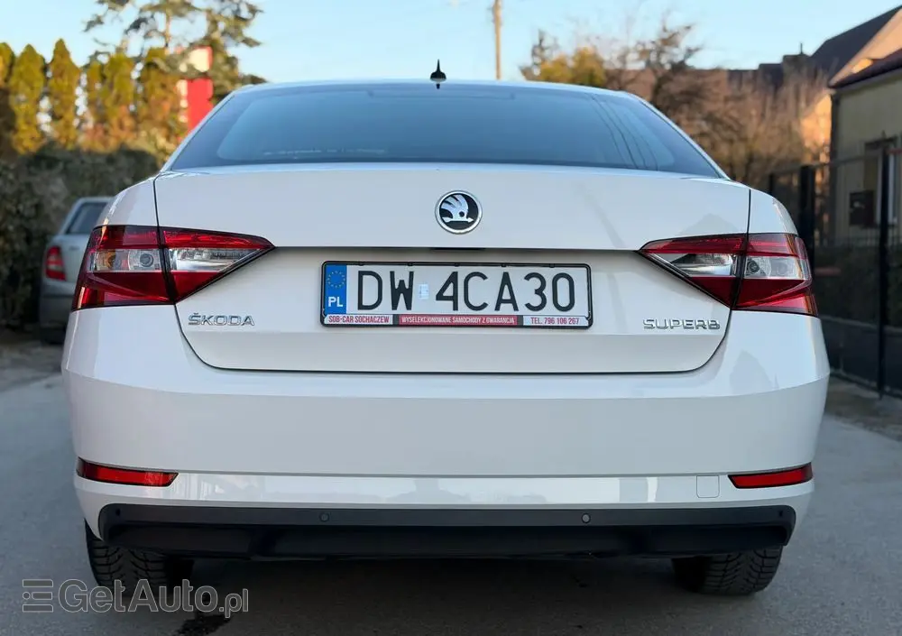 SKODA Superb 2.0 TDI Active